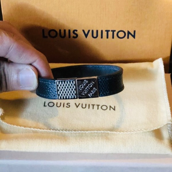 Louis Vuitton “Pull It” Bracelet Reversible - Picture 2 of 3